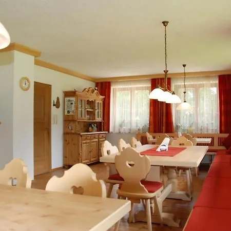 Paulingbauer 莱奥冈